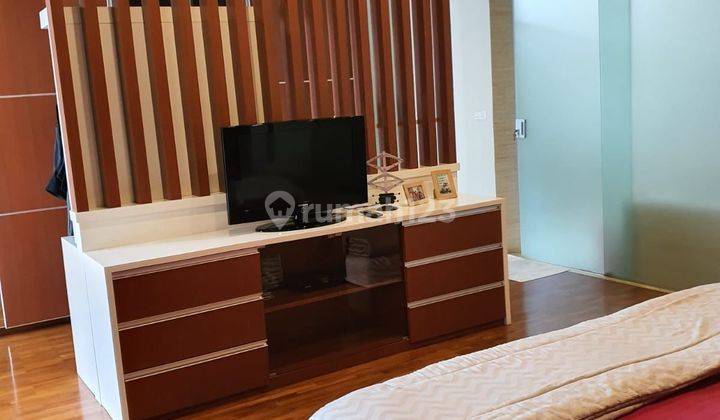 Rumah Bagus Furnished SHM di Singgasana Pradana , Bandung 1