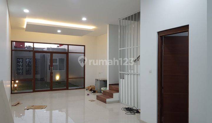 Rumah Bagus Unfurnished Hgb Di Mekarwangi , Bandung 1