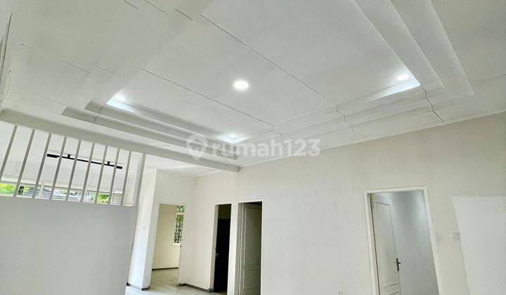 Rumah Bagus Unfurnished SHM di Kembar Mas , Bandung 1