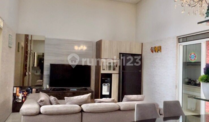 Rumah Terawat KBP Tatar Wangsakerta Bagus Semi Furnished SHM Kota Baru Parahyangan, Bandung 2