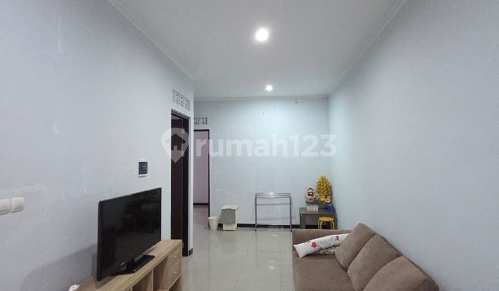 Rumah TKI 5 Sherwood Mainroad Bagus Unfurnished SHM Taman Kopo Indah, Bandung