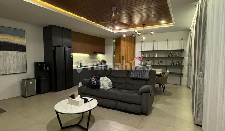 Rumah Lux Rasa Villa di Dago Village Bagus Furnished SHM Dago, Bandung Rumah Lux Rasa Villa di Dago Village Bagus Furnished SHM Dago, Bandung