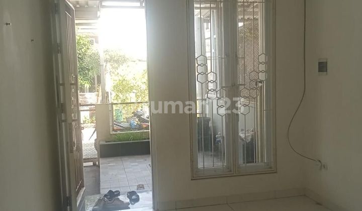 Rumah TKI 1 Greenville Bagus Unfurnished SHM Taman Kopo Indah, Bandung Rumah TKI 1 Greenville Bagus Unfurnished SHM Taman Kopo Indah, Bandung