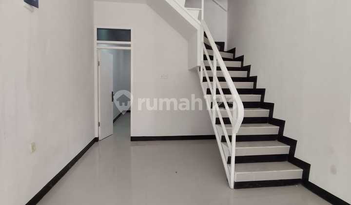 Rumah Tki 2 Patung Kuda Bagus Unfurnished SHM Taman Kopo Indah, Bandung