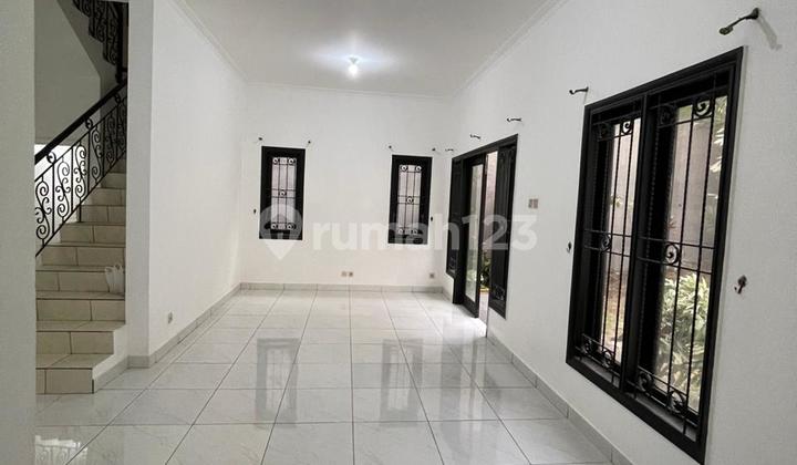 KBP Tatar Pitaloka Good Semi Furnished SHM House, Kota Baru Parahyangan, Bandung KBP Tatar Pitaloka Good Semi Furnished SHM House, Kota Baru Parahyangan, Bandung
