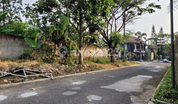 Tanah Setraduta Mainroad Hadap 2 Muka Barat Daya dan Barat Laut