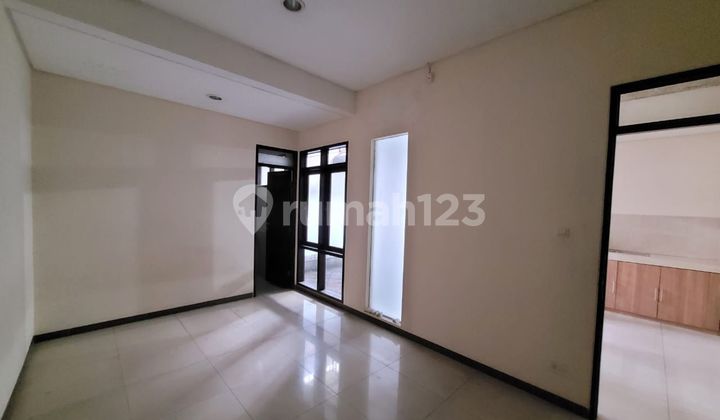 Rumah Baru Terenovasi Batununggal 2 Lantai Siap Huni SHM 2