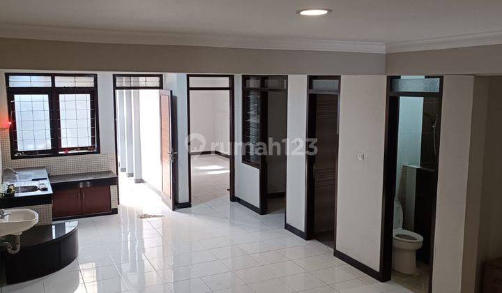 Rumah Bagus Unfurnished SHM di Sumber Sari, Bandung 1