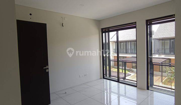 Rumah 2 Lantai Bagus Unfurnished SHM di Kbp Tatar Tarubhawana, Bandung 1