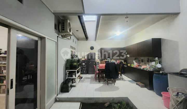 Rumah Hoki TKI 3 Bagus Semi Furnished SHM Taman Kopo Indah, Bandung 2