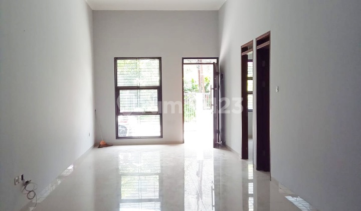 Rumah TKI 2 Baru Renov Bagus Unfurnished SHM Taman Kopo Indah, Bandung