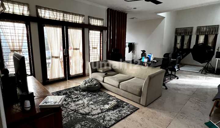 Rumah Setra Indah Hadap Timur Luas & Nyaman Bandung Kota