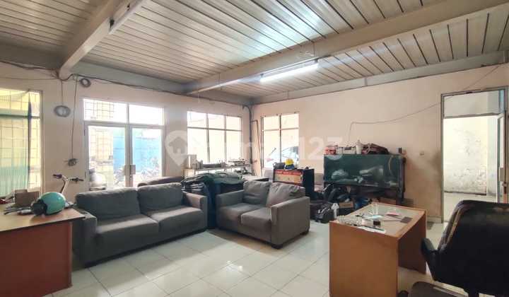 Gudang TKI 2 Lokasi Pergudangan Bagus 520 m2 SHM Batununggal, Bandung Gudang TKI 2 Lokasi Pergudangan Bagus 520 m2 SHM Batununggal, Bandung