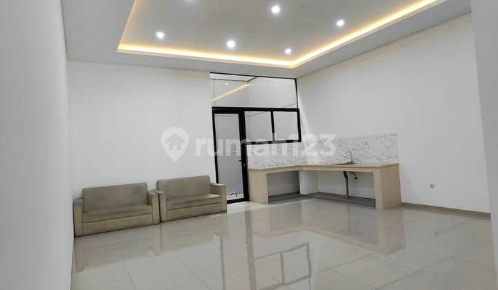 Rumah Baru Mekarwangi Bagus Unfurnished SHM Bandung Barat, Bandung