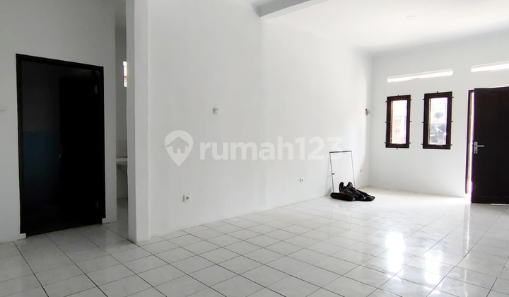 Renovated 1 Migrant Worker's House Unfurnished Freehold Taman Kopo Indah, Bandung Renovated 1 Migrant Worker's House Unfurnished Freehold Taman Kopo Indah, Bandung