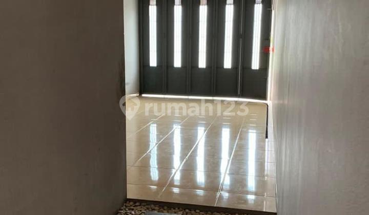 Rumah Minimalis Singgasana Bagus Unfurnished SHM Singgasana, Bandung 2