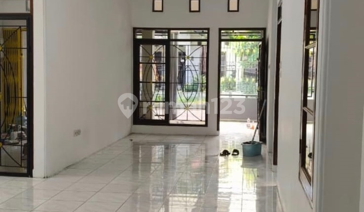 Rumah TKI 3 Bagus Unfurnished SHM Taman Kopo Indah, Bandung