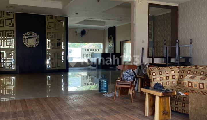 Good Deal! Main Road House Dr. Cipto Bandung Commercial Area