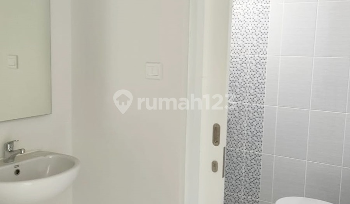 Summarecon Bandung Dayana 2 Cluster Ready-to-Live Good Unfurnished SHM Summarecon Bandung, Bandung 2