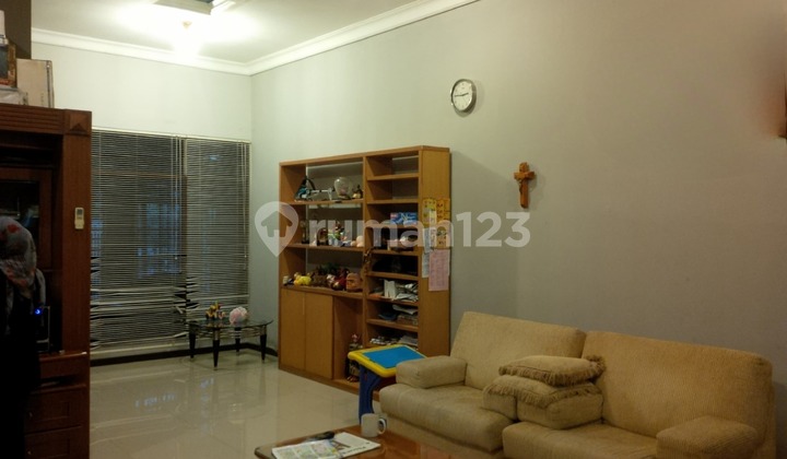 Rumah Batununggal Cozy & Luas Bagus Unfurnished SHM Batununggal, Bandung