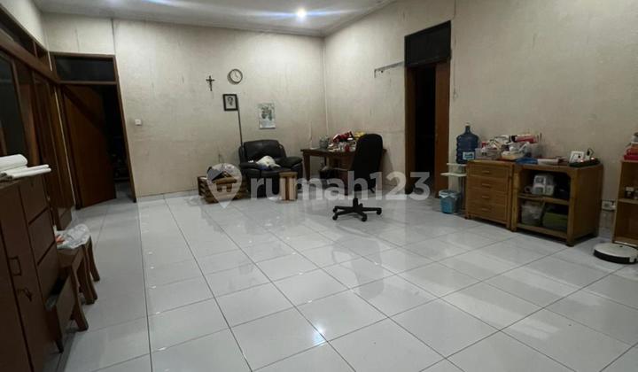 Singgasana Pradana Special Unit 2-Story House Exclusive SHM