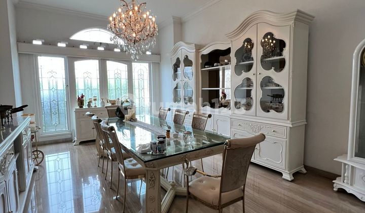 Modern Classic Style House Setraduta 3 Floors Fully Furnished Including Electronics