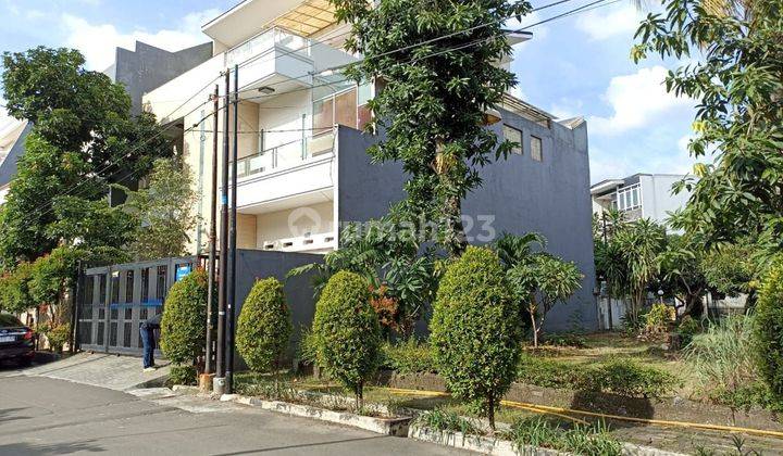 Dijual Rumah Bagus  Green Ville , Dekat Taman Ratu, Duri Kepa, Jakarta Barat 2