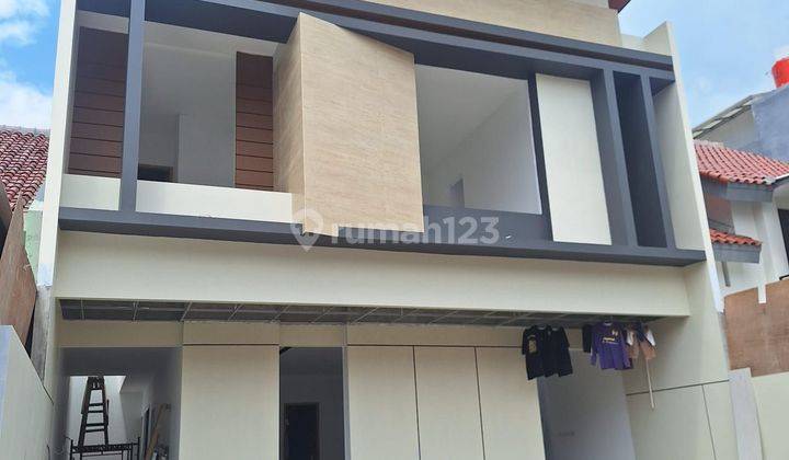 Dijual Rumah Baru Brand New Metland Puri, Dekat Green Lake , Puri 11 , Jakarta Barat 2