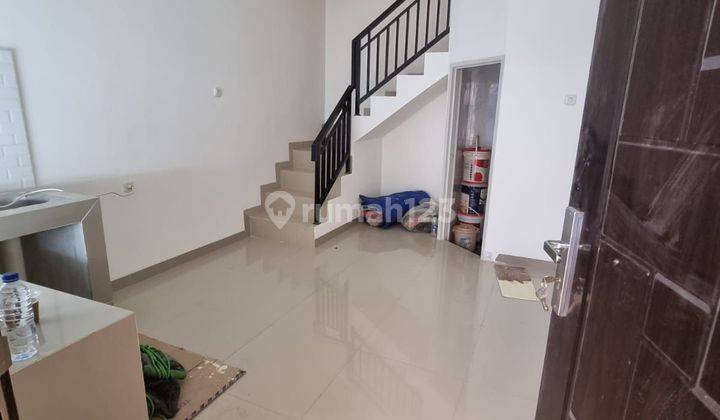 DiJual Rumah Brand New  Tanjung Duren 3 Lantai 2