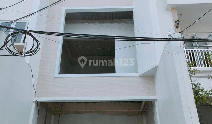 Dijual Rumah  Minimalis Brand New  Tomang,  Jakarta Barat  1