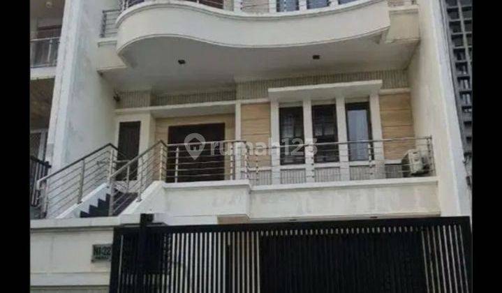 Dijual Rumah di Permata Buana 3 Lantai, Puri , Kembangan Jakarta Barat, 1