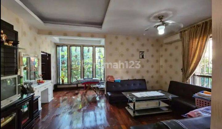 Dijual Cepat Rumah 3 Lantai Di Green Garden , Dekat Sunrise Garden, Jakarta Barat  2