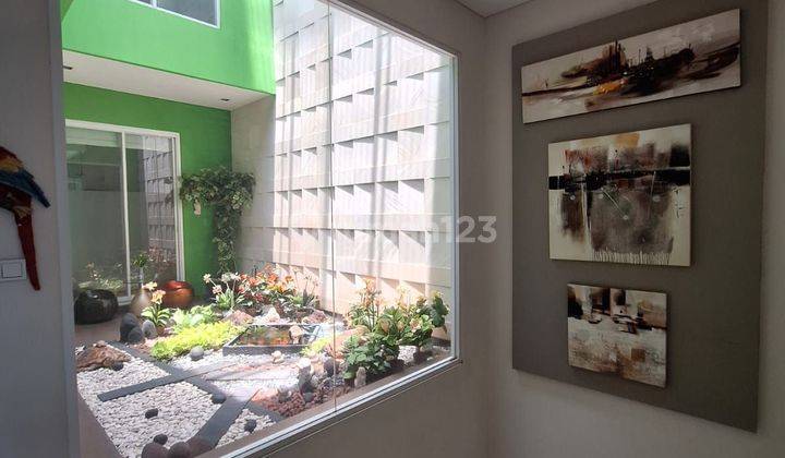 Dijual Rumah Modern Lux Green Garden Dekat Sunrise, Jakarta Barat  2