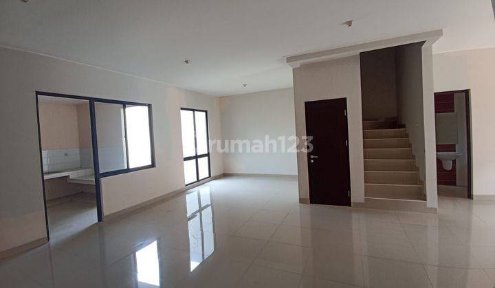 Dijual Rumah Di Casa Jardin , Dekat Green Mansion, Daan Mogot, Jakarta Barat  2