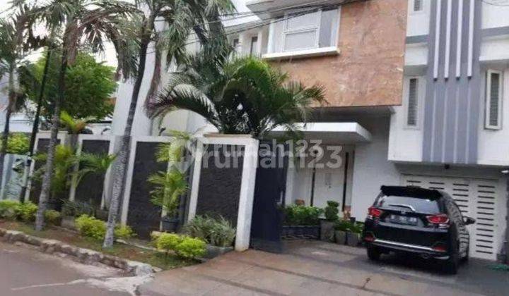 Dijual Rumah Mewah Di Sunrise Garden  , Jakarta Barat  1