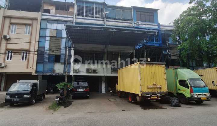Dijual 2 Unit Ruko Gandeng Duta Harapan Indah Dekat Angke, Kapuk, Jakarta Barat Dijual 2 Unit Ruko Gandeng Duta Harapan Indah Dekat Angke, Kapuk, Jakarta Barat