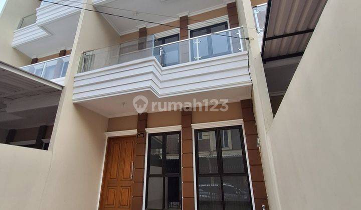 Dijual Rumah Bagus  Baru Brand New Taman Ratu, Dekat Green Ville, Duri Kepa , Jakarta Barat 2