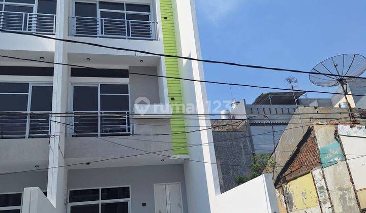 Dijual Rumah Taman Ratu, Dekat Greenville, Kepa Duri, Jakarta Barat 2