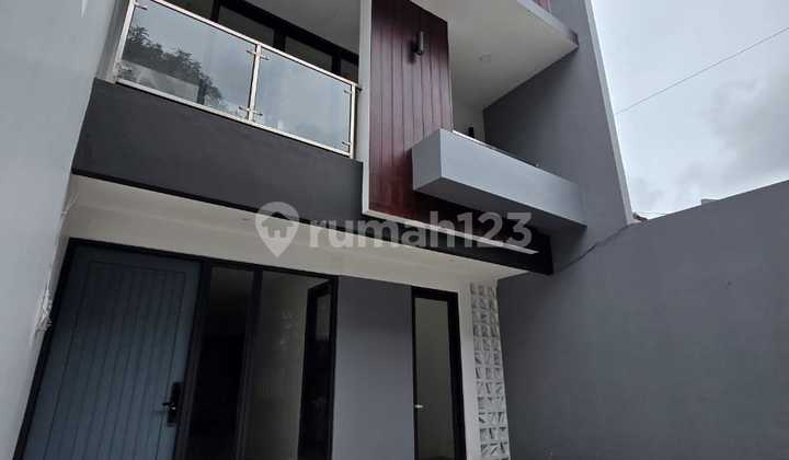 For Sale Beautiful Citra Garden House, Near Taman Palem Lestari, Kalideres, West Jakarta