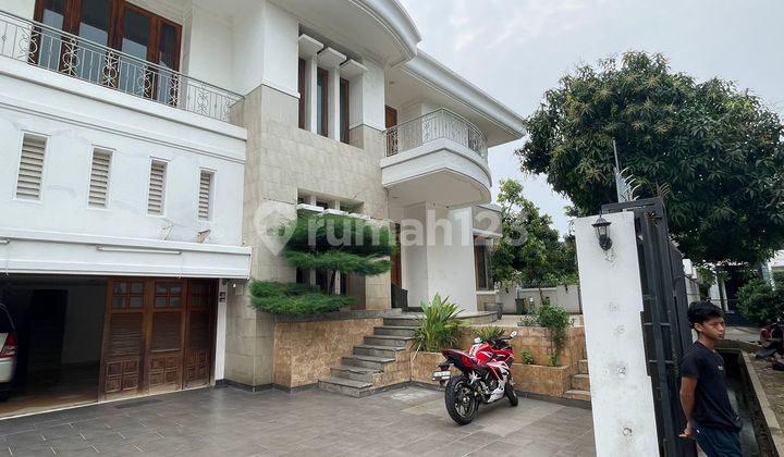 Dijual Rumah Bagus Sunrise Garden Hoek , Dekat Kedoya , Jalan Panjang, Jakarta Barat Dijual Rumah Bagus Sunrise Garden Hoek , Dekat Kedoya , Jalan Panjang, Jakarta Barat