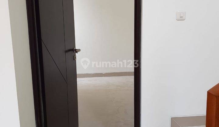 Dijual Rumah Metland Cluster Baru , Metland Puri Dekat Green Lake , Jakarta Barat 2