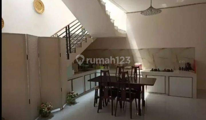 Dijual Rumah Klasik Modern Sunrise Garden,  Jakarta Barat  2