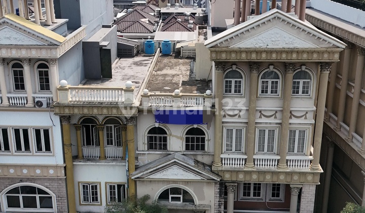 For Rent: Green Mansion Shop House, Daan Mogot Pesing, Near Panjang Road, Angke 1