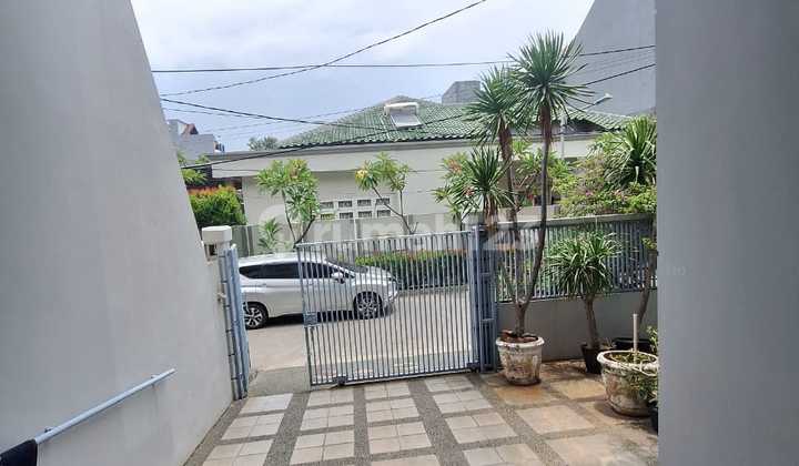 Dijual Rumah Grawisa Dekat Duta Mas, Jelambar, Jakarta Barat 2