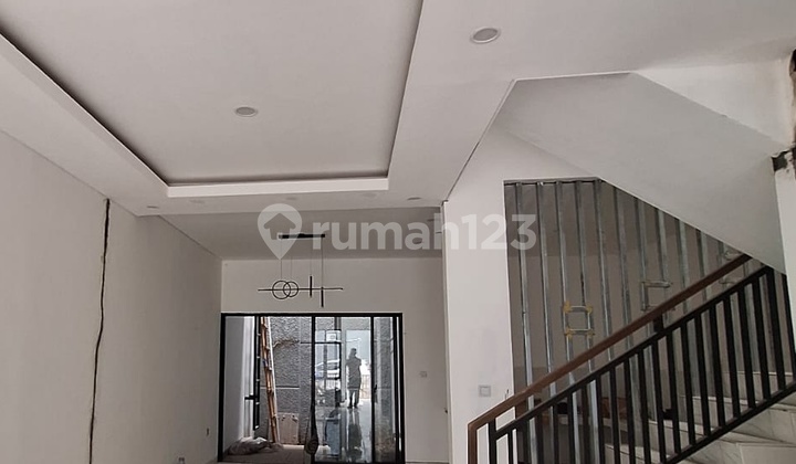 Dijual Rumah Baru Metland Puri , Dekat Green Lake City , Puri 11 , Karang Tengah , Jakarta Barat