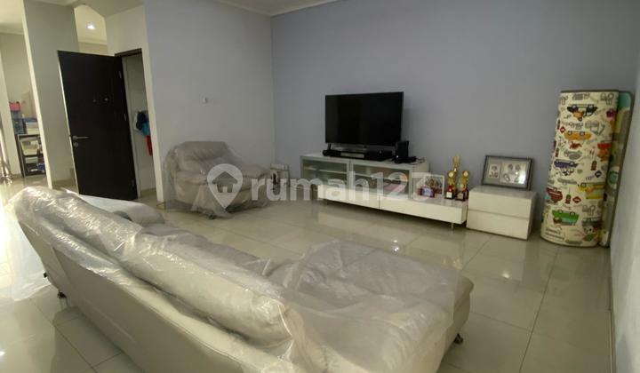 Dijual Rumah Casa Jardin Dekat Green Mansion, Daan Mogot, Jakarta Barat Dijual Rumah Casa Jardin Dekat Green Mansion, Daan Mogot, Jakarta Barat