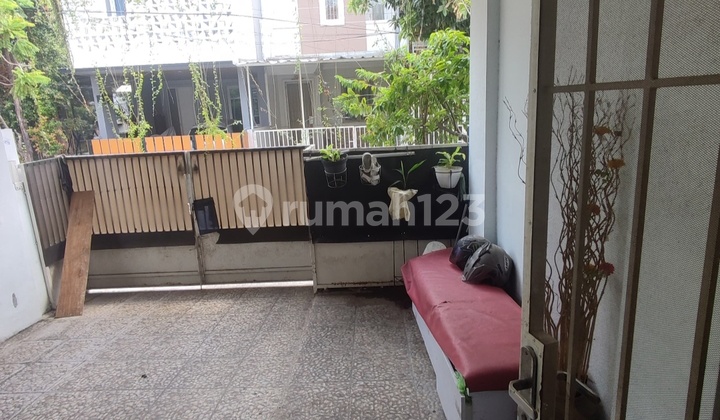 For Sale Metro Permata House, Near Metland Puri, Green Lake City, West Jakarta 2