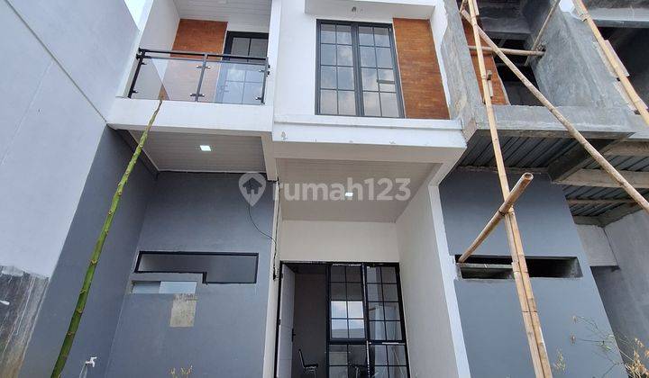 Rumah 2 Lantai Baru Minimalis Modern Di Graha Raya Bintaro  2