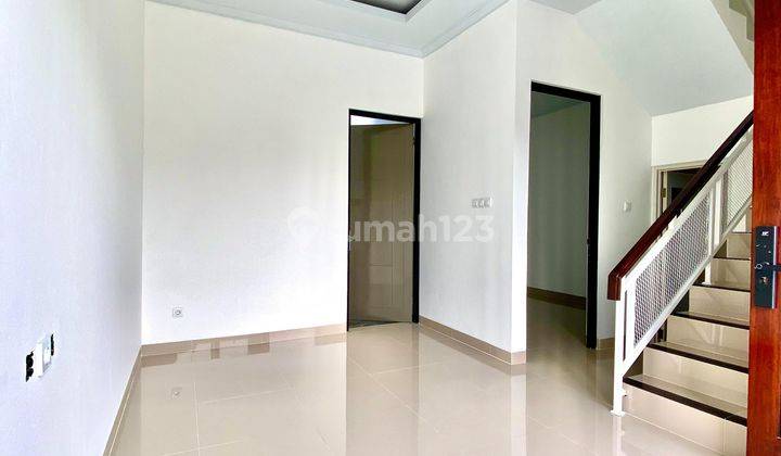 Rumah Baru Ready Dekat tol dan stasiun dijual di Serpong Tangsel  2