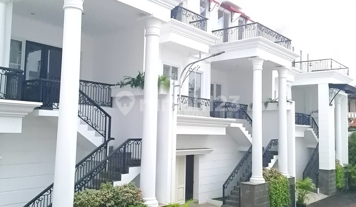 Town House Exlusive Mansion 8 Cilandak Jakarta Selatan